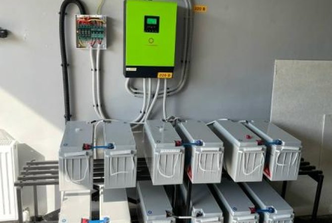 Резервное питание по мощности 5кВт, по резерву 14,4кВт